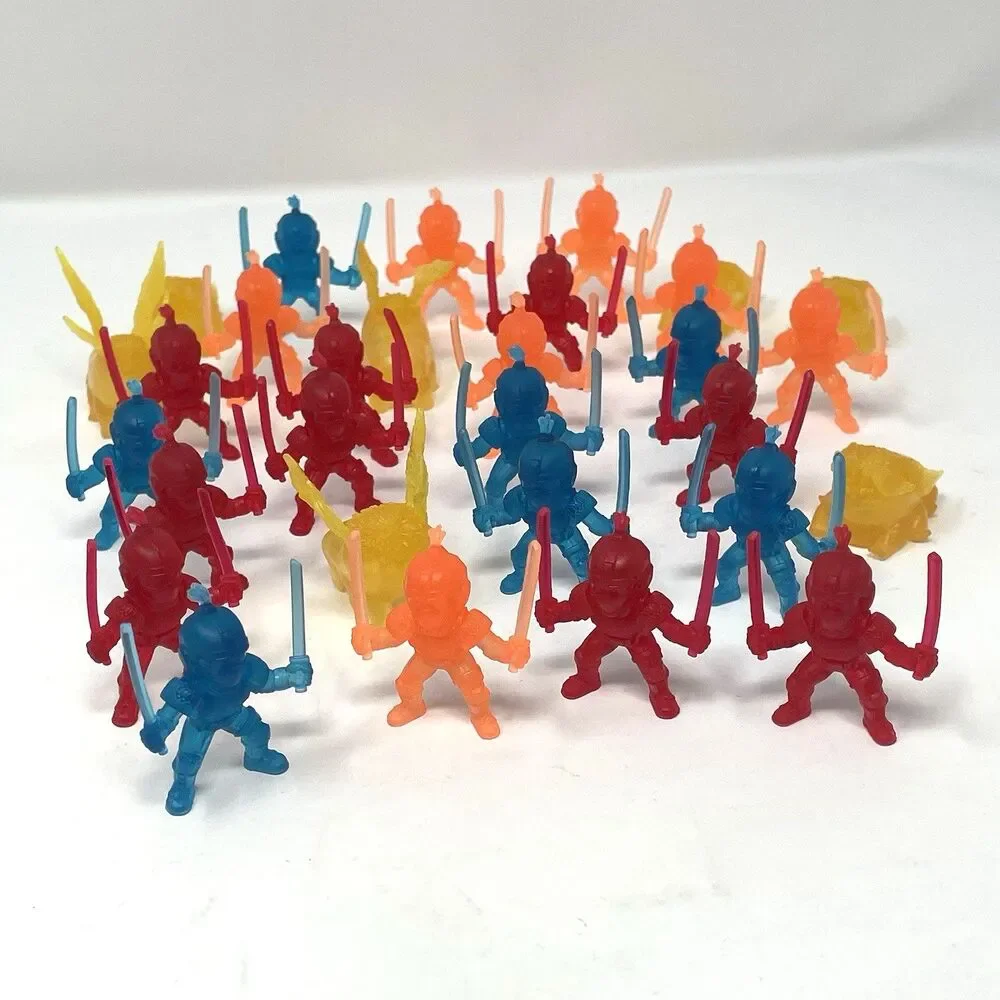 Marvel Shang-Chi Ten‎ Rings Mini Figures Lot of 30 Plastic Toy Cake Toppers 2